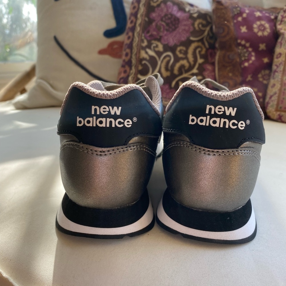 New VERY RARE Matte Bronze New Balance 500 - Picture 2 of 7